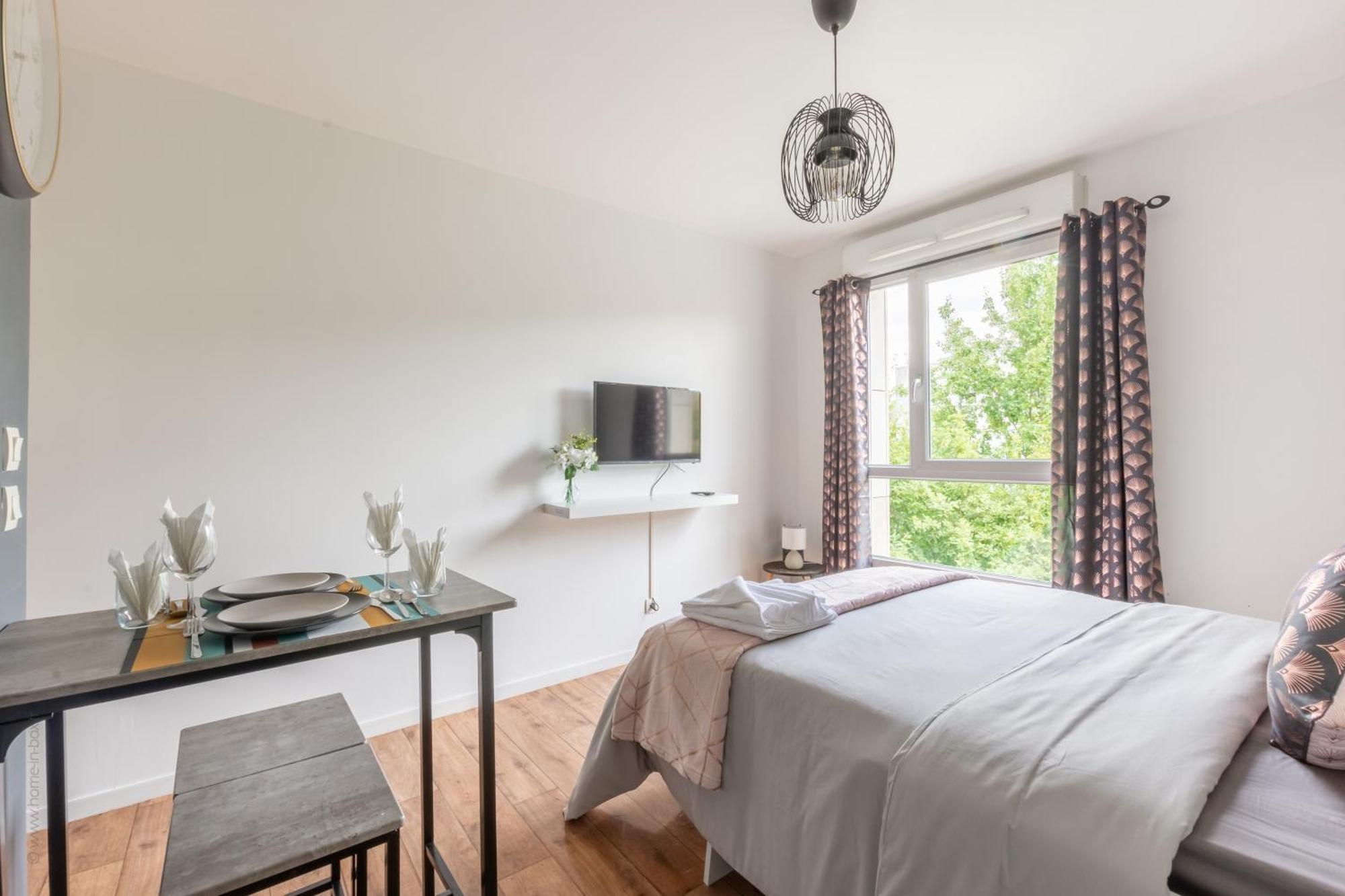 Apartment Neuvaroom Montevrain